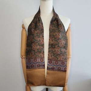 John Comfort Paisley Silk Tie